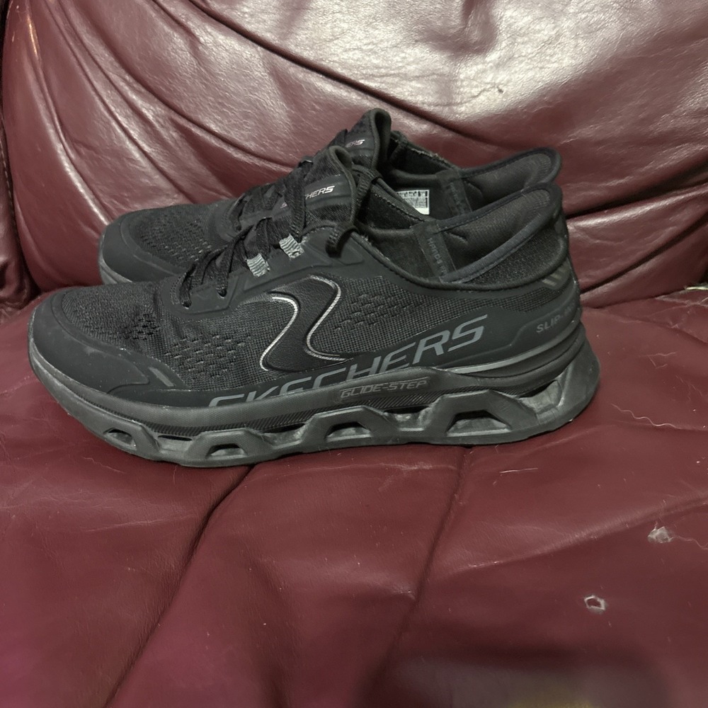 Skechers Womens Slip-ins: Glide-Step Altus Slip-in shoes Black - 150510-BBK 8.5 - Picture 7 of 10